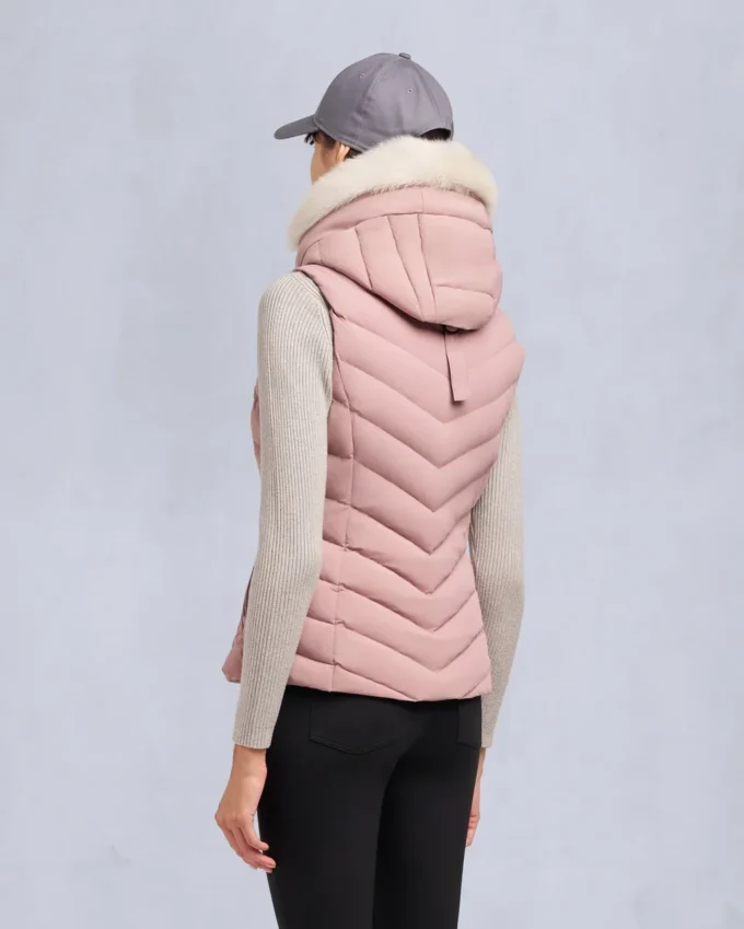 Elora-vest