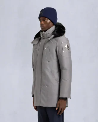 originele stirling parka met schapenvachtrand 2 330x412 - Originele Stirling Parka met schapenvachtrand