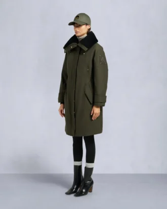 Originele stormjas met schapenvachtrand